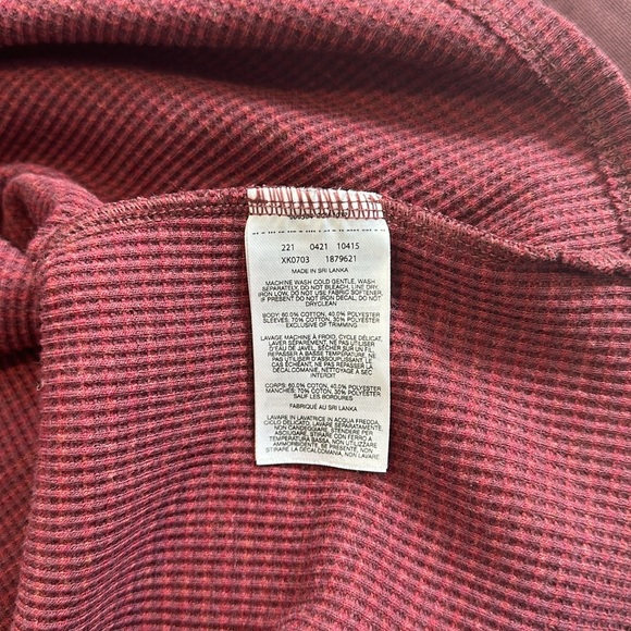 NWOT Columbia Scoop Neck Waffle Maroon Long Sleeved Henley Sz Large - Picture 6 of 7